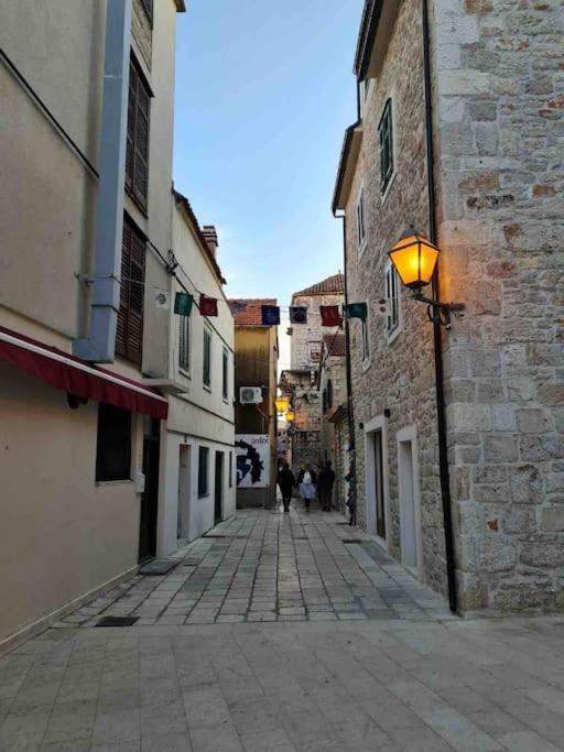 Ferienwohnung Prostorny Domov V Nejkrasnejsi Casti Chorvatska Vodice Exterior foto