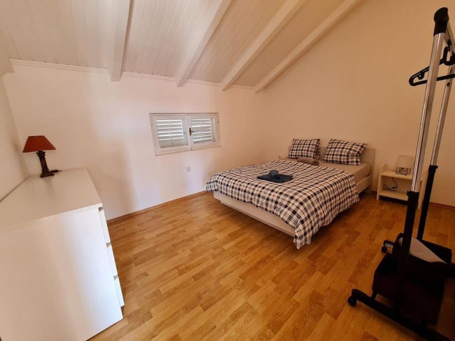 Ferienwohnung Prostorny Domov V Nejkrasnejsi Casti Chorvatska Vodice Exterior foto